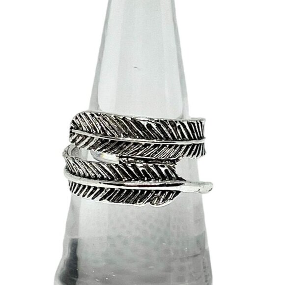 Silver Finish Feather Wraparound Fashion Ring for Women or Men Sz 6 New - Picture 2 of 13